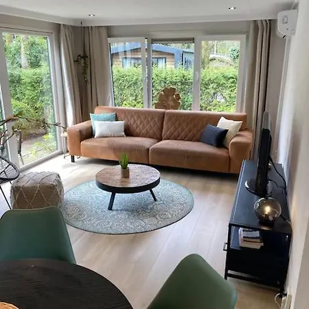 シャレー Sfeervol Hoenderloo, De Veluwe *